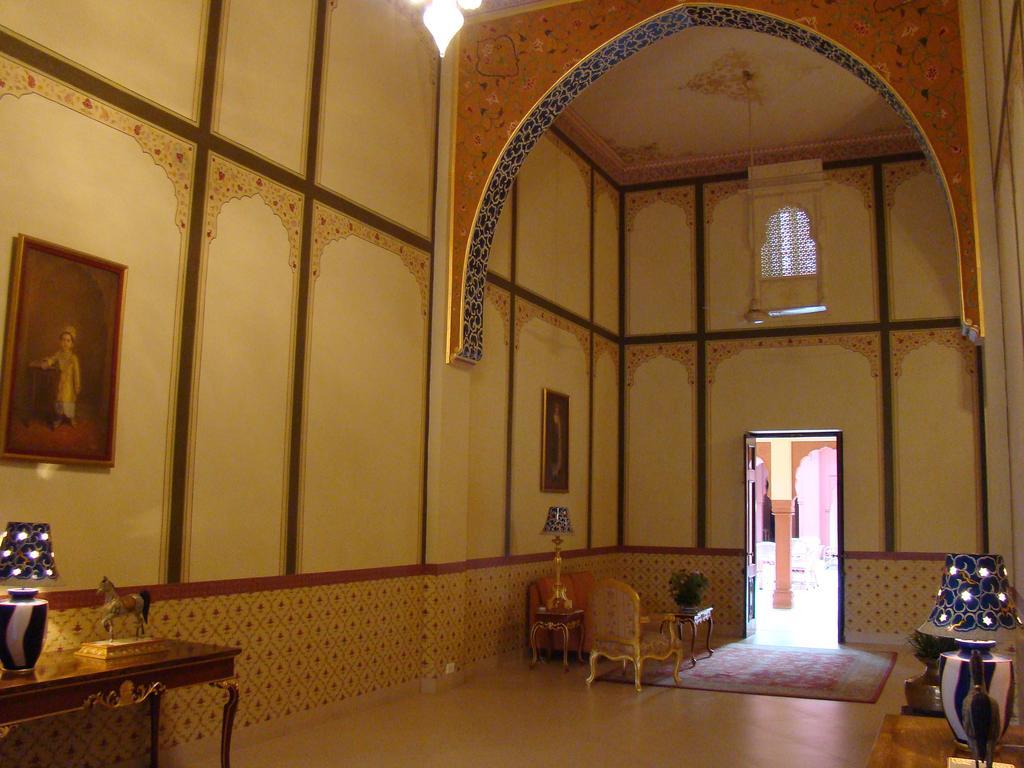 Gaj Kesri Hotel Биканер Екстериор снимка