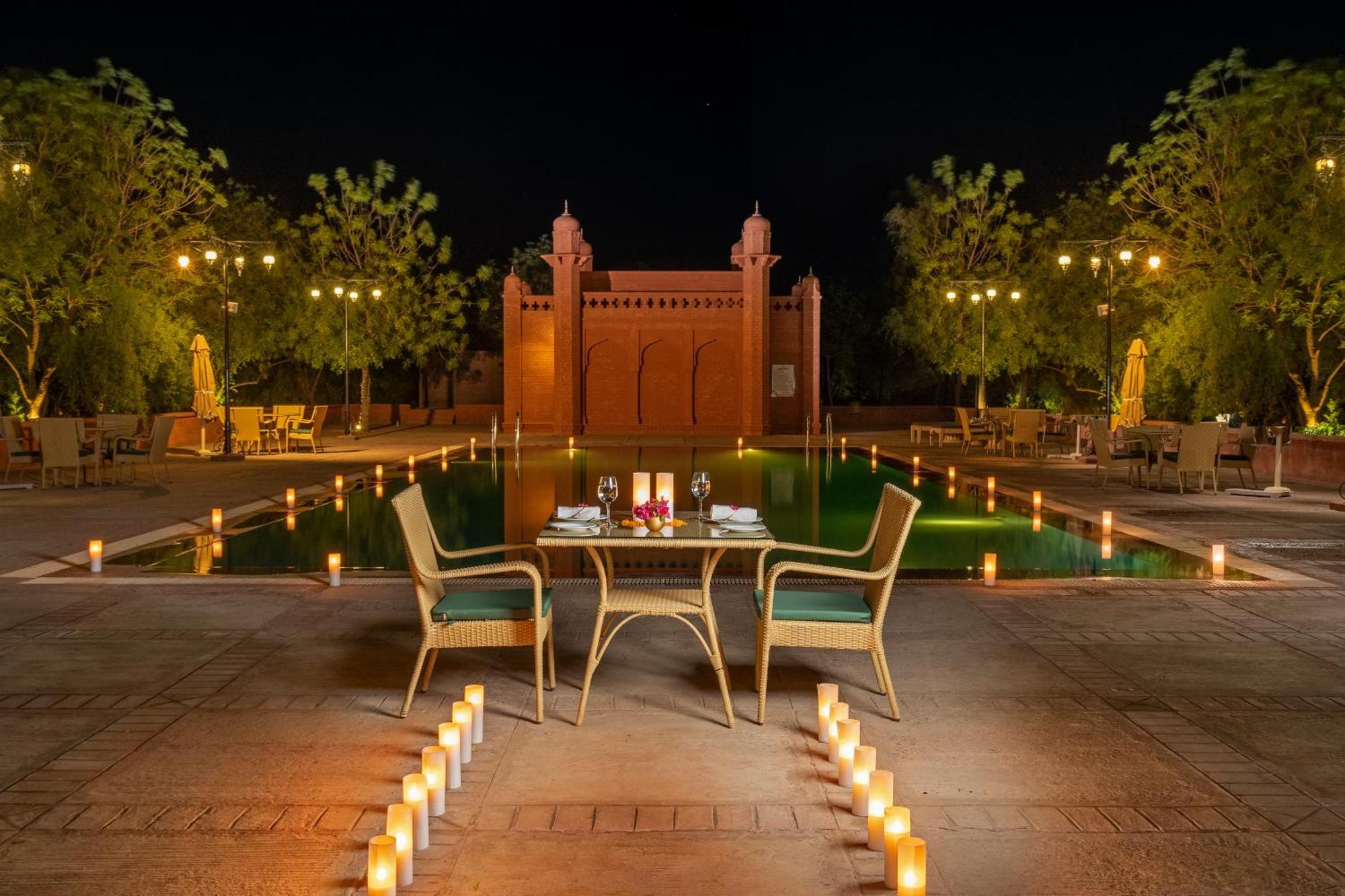 Gaj Kesri Hotel Биканер Екстериор снимка